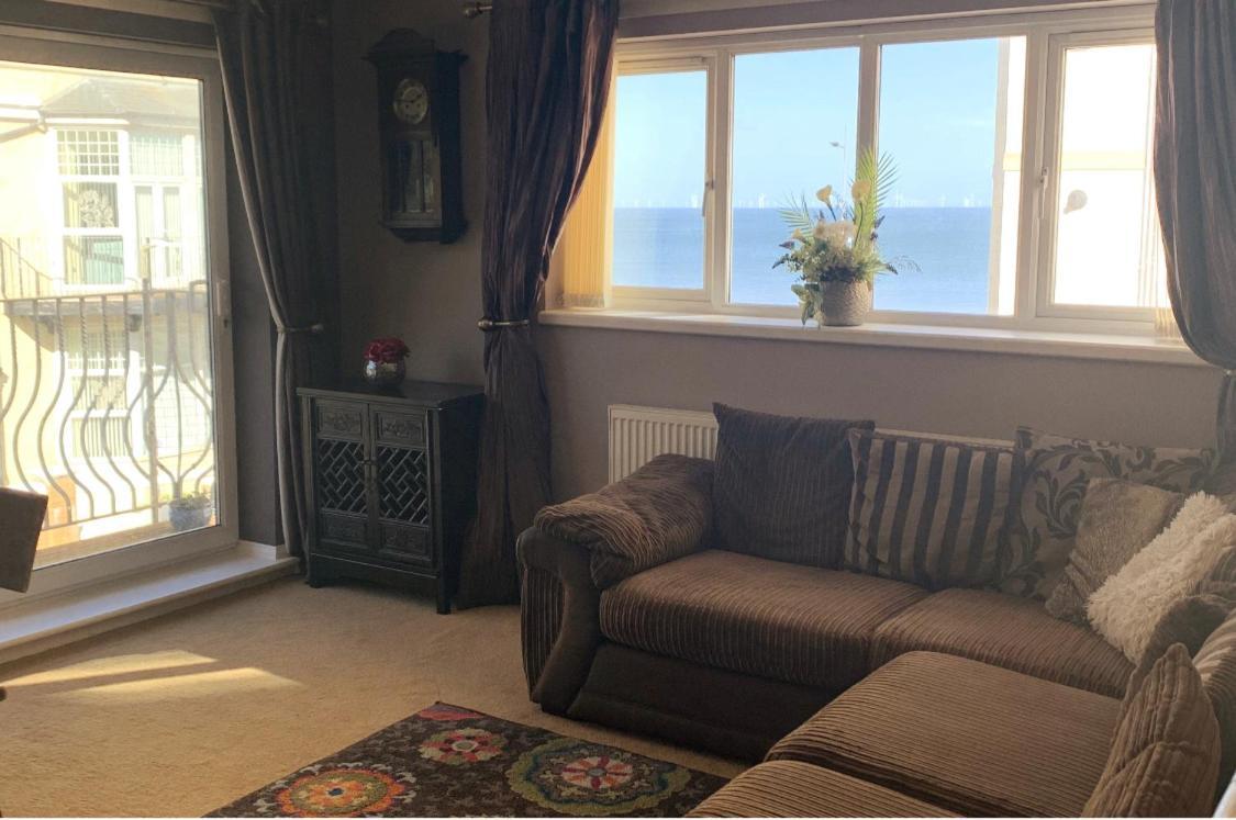 Vila Ffynonn Wen Rhôs-on-Sea Exteriér fotografie